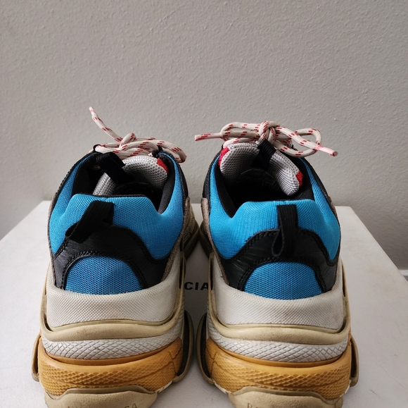 Balenciaga Track Sneaker - Picture 3 of 6